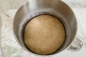 Pão depois de crescer por duas horas