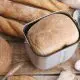 pão caseiro feito na máquina de fazer pão