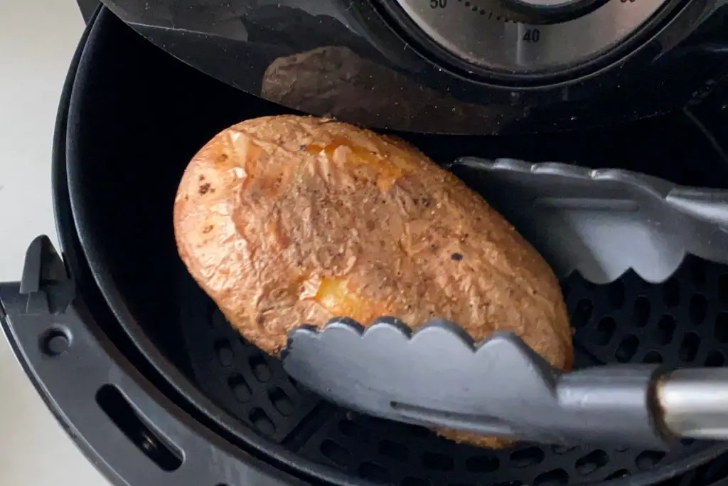 Batata assada na airfryer